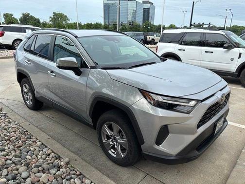 Silver Sky Metallic 2022 Toyota RAV4 XLE