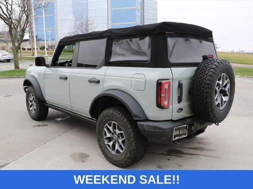 Cactus Green / Gray 2021 Ford Bronco Badlands