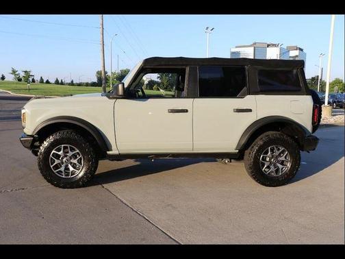 2021 Ford Bronco Badlands