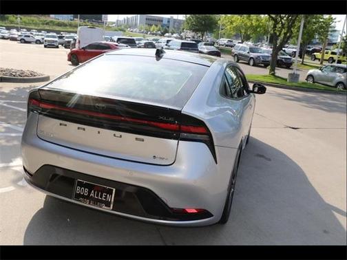 2024 Toyota Prius XLE