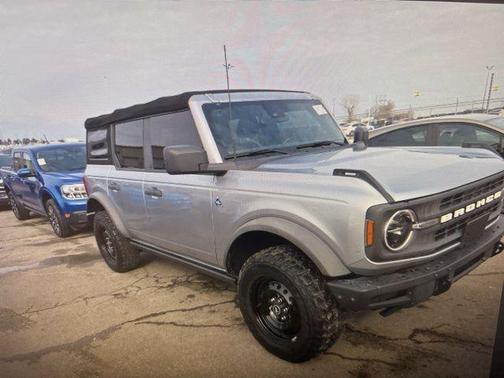 2022 Ford Bronco Black Diamond
