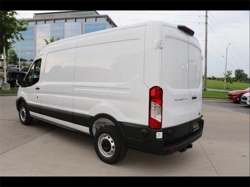2025 Ford Transit-250 148 WB Medium Roof Cargo