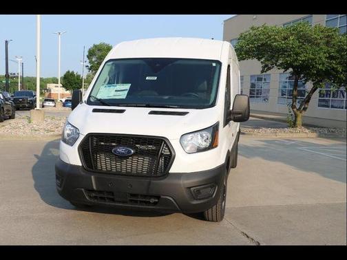 2025 Ford Transit-250 148 WB Medium Roof Cargo