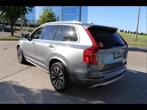2020 Volvo XC90 T6 Momentum 6 Passenger