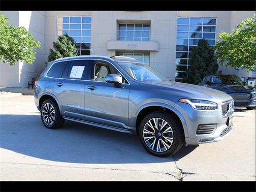 2020 Volvo XC90 T6 Momentum 6 Passenger