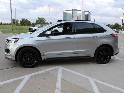2020 Ford Edge ST