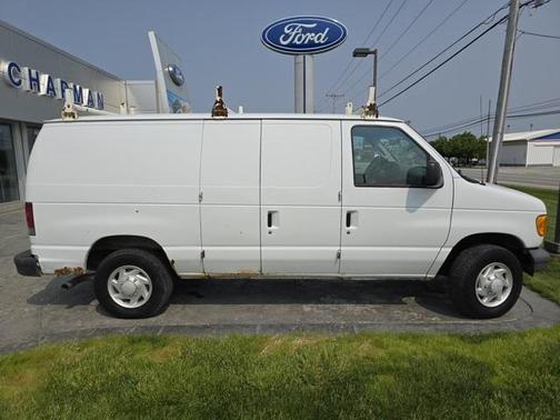 2007 Ford E250 Base
