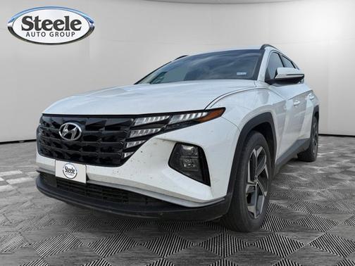 White 2023 Hyundai TUCSON SEL