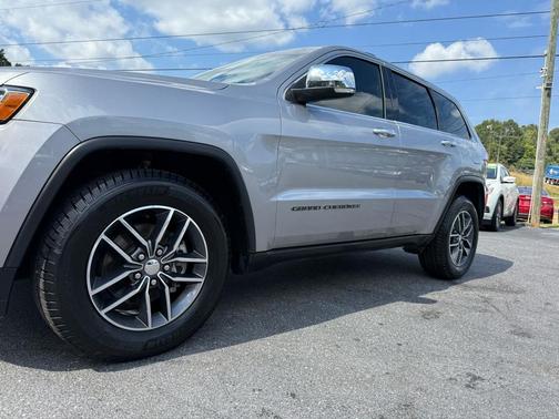 2017 Jeep Grand Cherokee Limited X