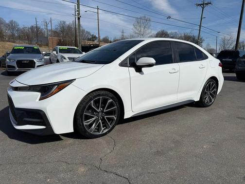 2020 Toyota Corolla SE