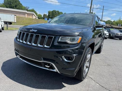 Black 2014 Jeep Grand Cherokee Overland