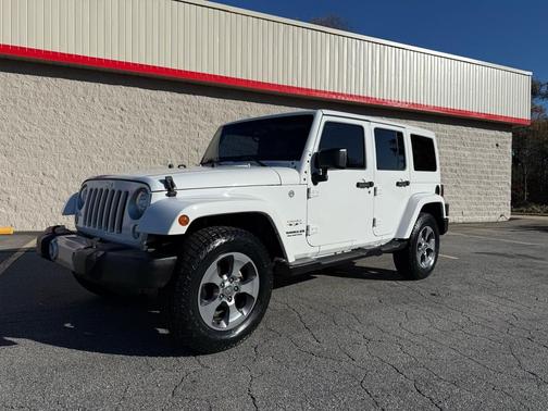 2017 Jeep Wrangler Unlimited Sahara