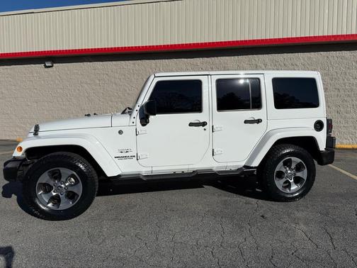 2017 Jeep Wrangler Unlimited Sahara