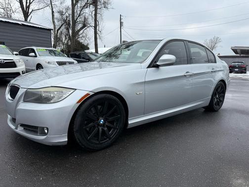 2009 BMW 328 328i