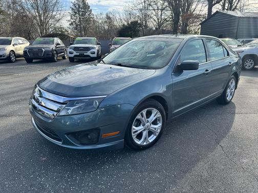 2012 Ford Fusion SE