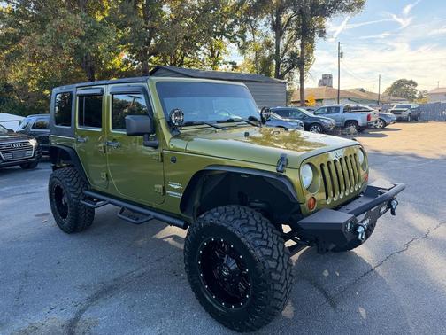 2010 Jeep Wrangler Unlimited Sahara