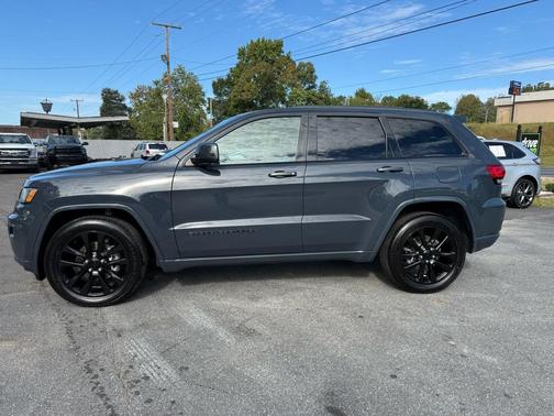 2018 Jeep Grand Cherokee Altitude