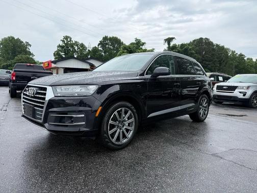 Black 2018 Audi Q7 3.0T Premium Plus