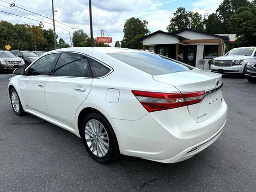 2015 Toyota Avalon Hybrid XLE Premium