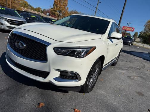 2017 INFINITI QX60 Base