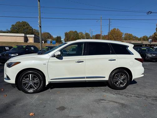 2017 INFINITI QX60 Base