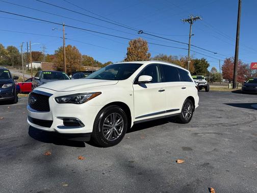 2017 INFINITI QX60 Base