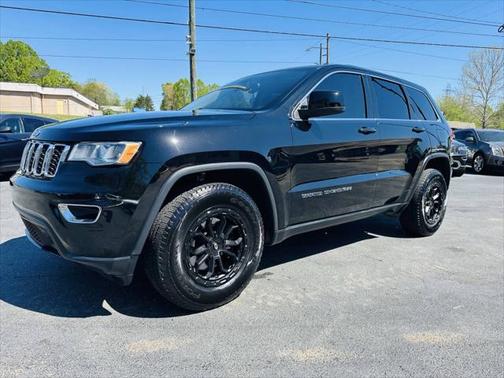 2017 Jeep Grand Cherokee Laredo