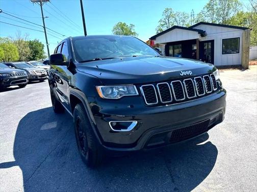 2017 Jeep Grand Cherokee Laredo