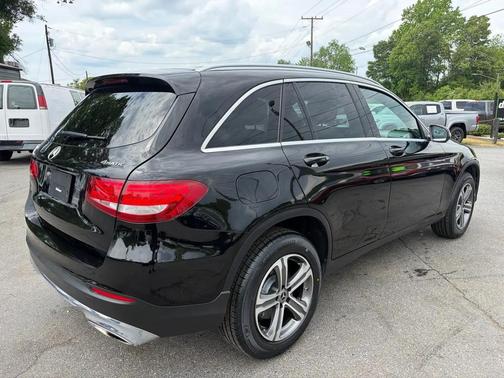 Black 2018 Mercedes-Benz GLC 300 4MATIC