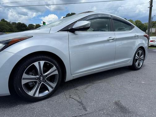 2015 Hyundai ELANTRA Sport