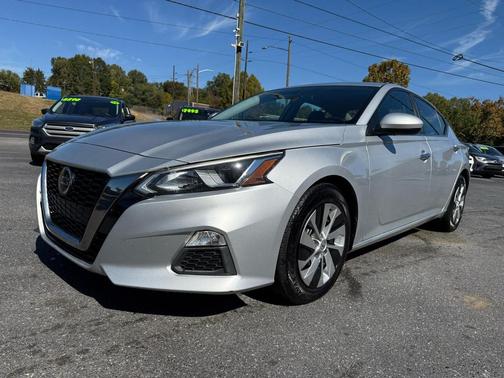 2020 Nissan Altima S FWD