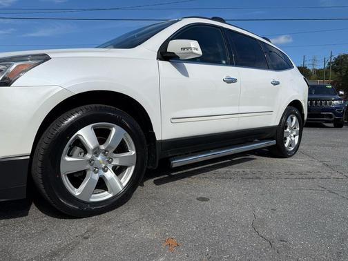 2016 Chevrolet Traverse LTZ