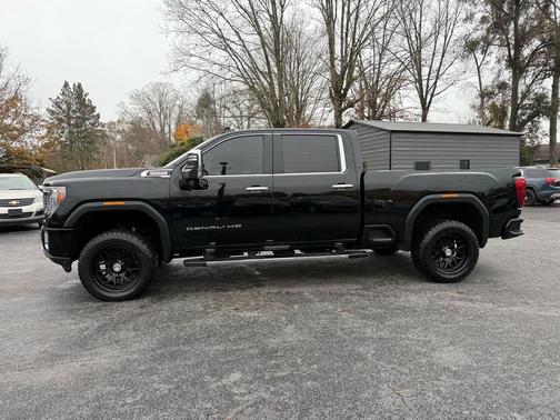 2020 GMC Sierra 2500 Denali
