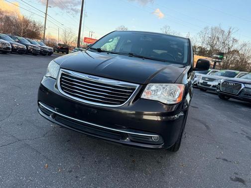 2015 Chrysler Town & Country Touring