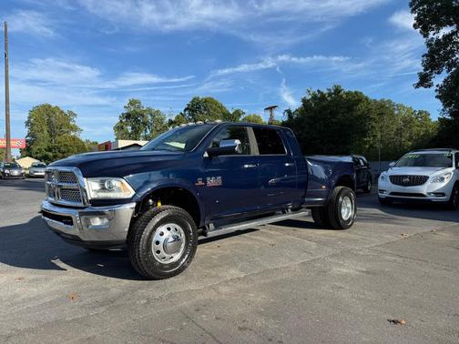 2015 RAM 3500 Laramie