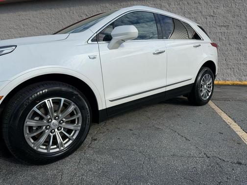 2017 Cadillac XT5 Luxury