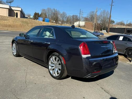 2018 Chrysler 300 Limited