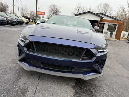 2020 Ford Mustang EcoBoost