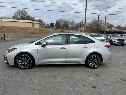 2020 Toyota Corolla SE
