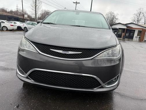 2019 Chrysler Pacifica Touring Plus