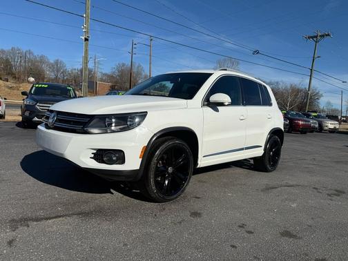2016 Volkswagen Tiguan R-Line