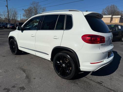 2016 Volkswagen Tiguan R-Line