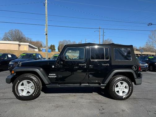 2017 Jeep Wrangler Unlimited Sport