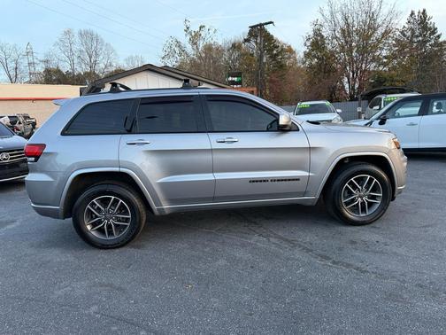 2017 Jeep Grand Cherokee Altitude