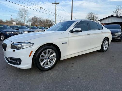 2016 BMW 528 528i
