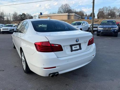 2016 BMW 528 528i
