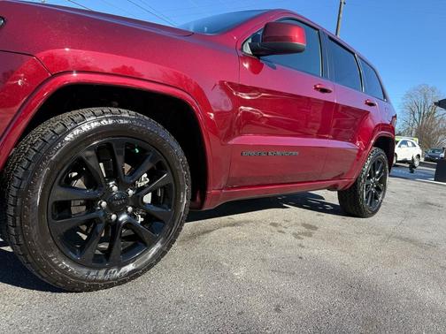 2017 Jeep Grand Cherokee Altitude
