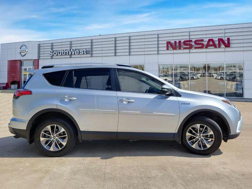 2016 Toyota RAV4 Hybrid XLE