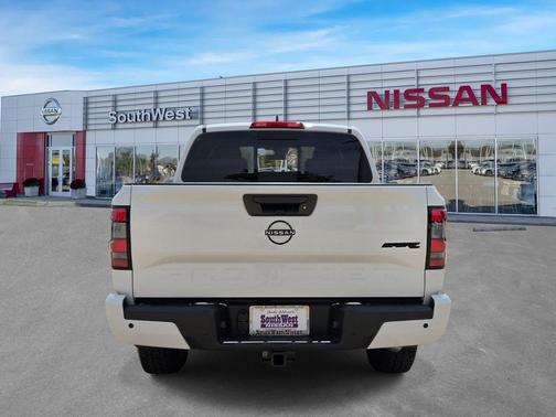Glacier White 2027 Nissan Frontier SV