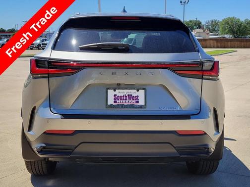 2025 Lexus NX 250 Premium